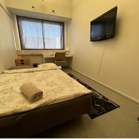Albergue Office House Services 655